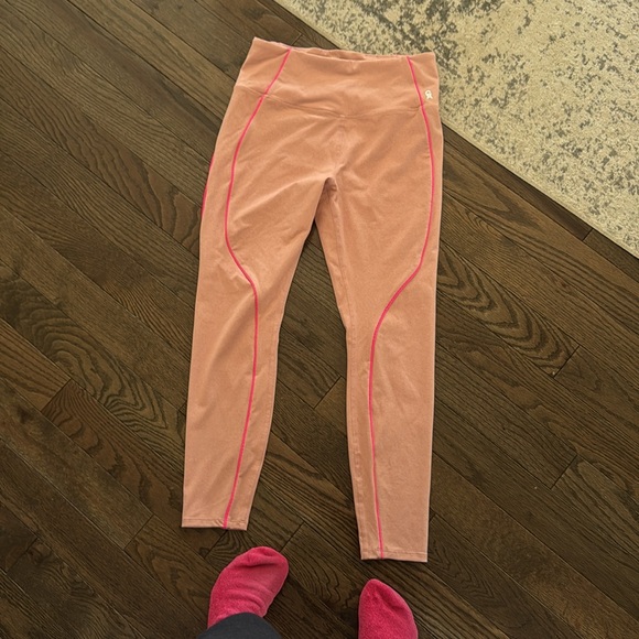 Good American pink leggings 3 - Picture 5 of 5